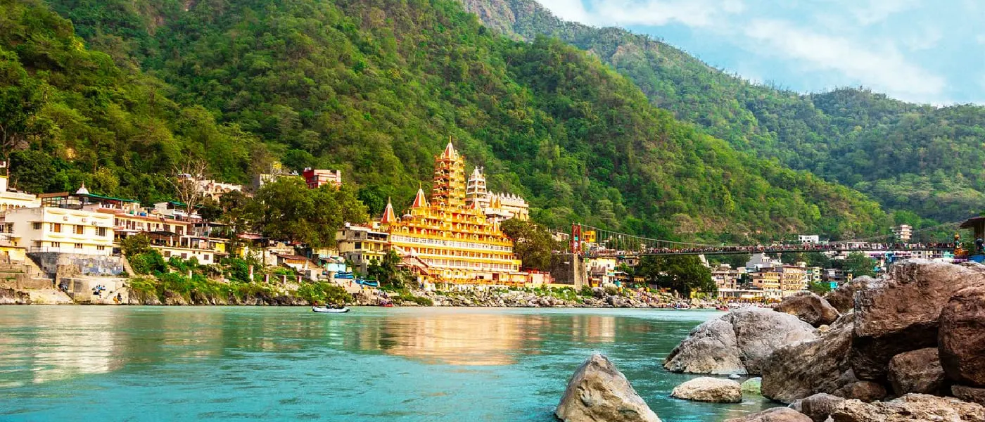 Delhi to Rishikesh Tempo Traveller